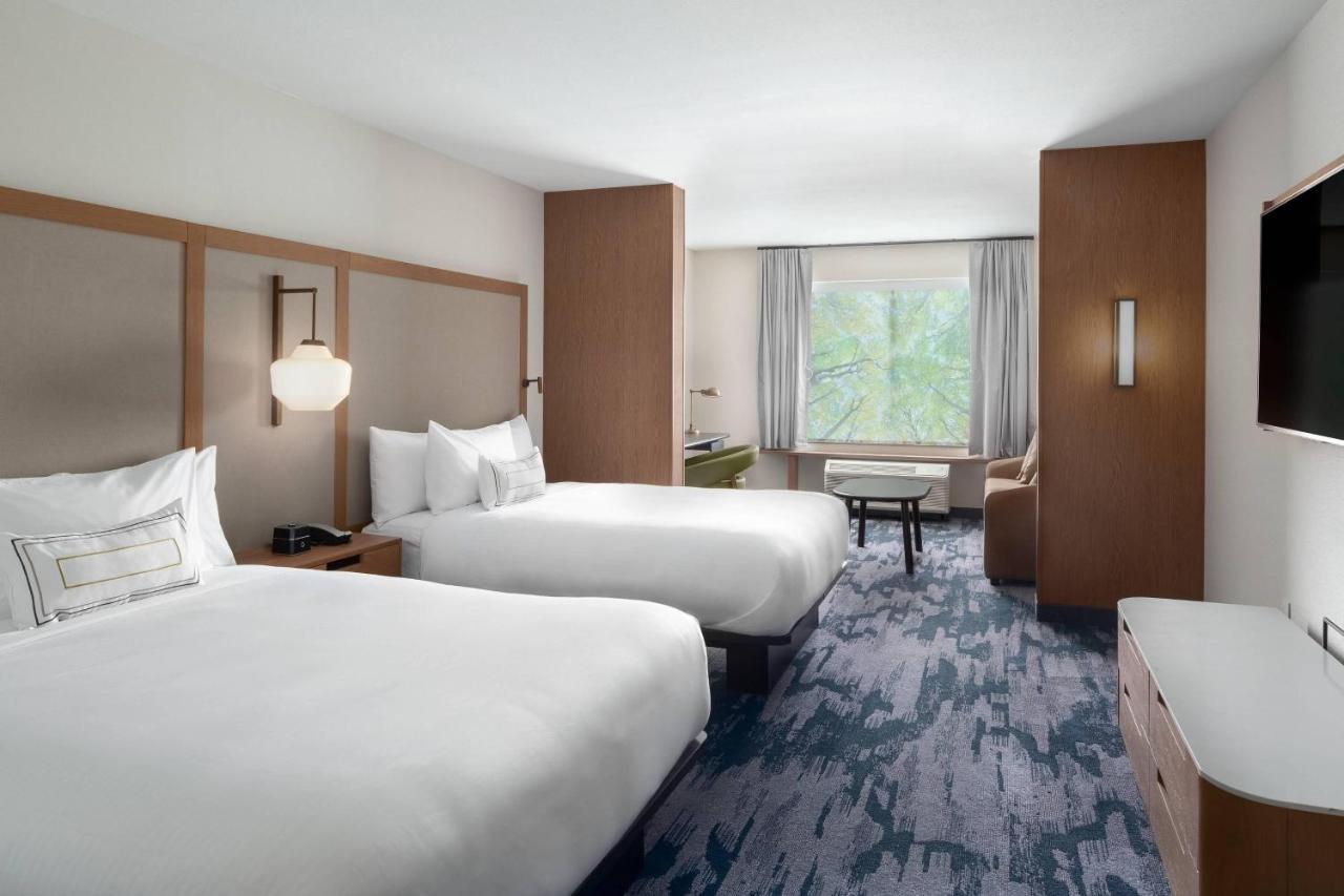 Fairfield Inn & Suites By Marriott Kenosha פלזנט פררי מראה חיצוני תמונה